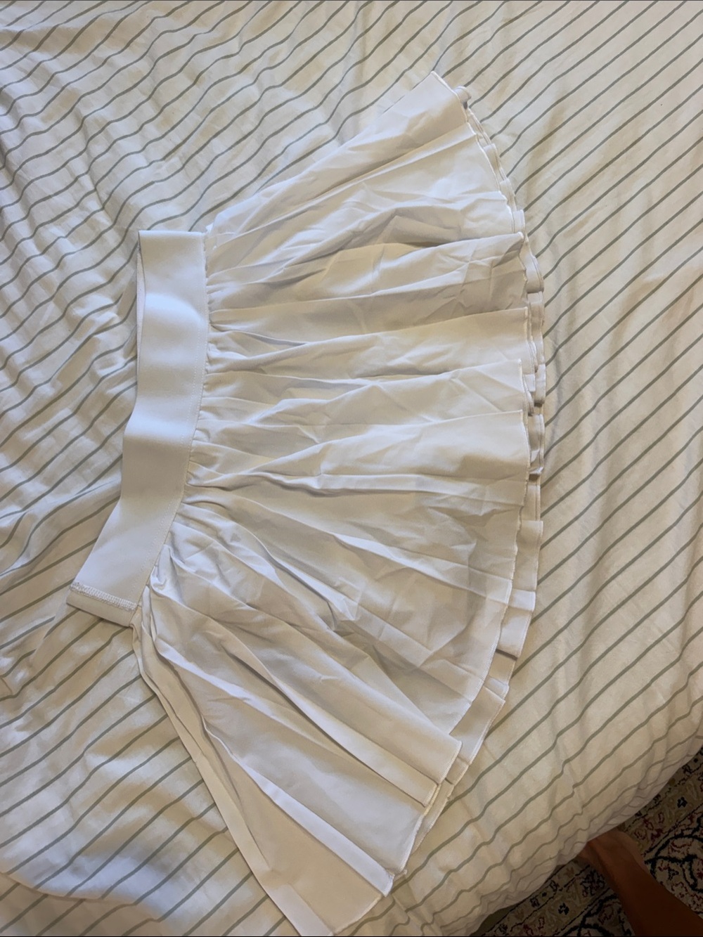 Aritzia White Pleated Tennis Skirt